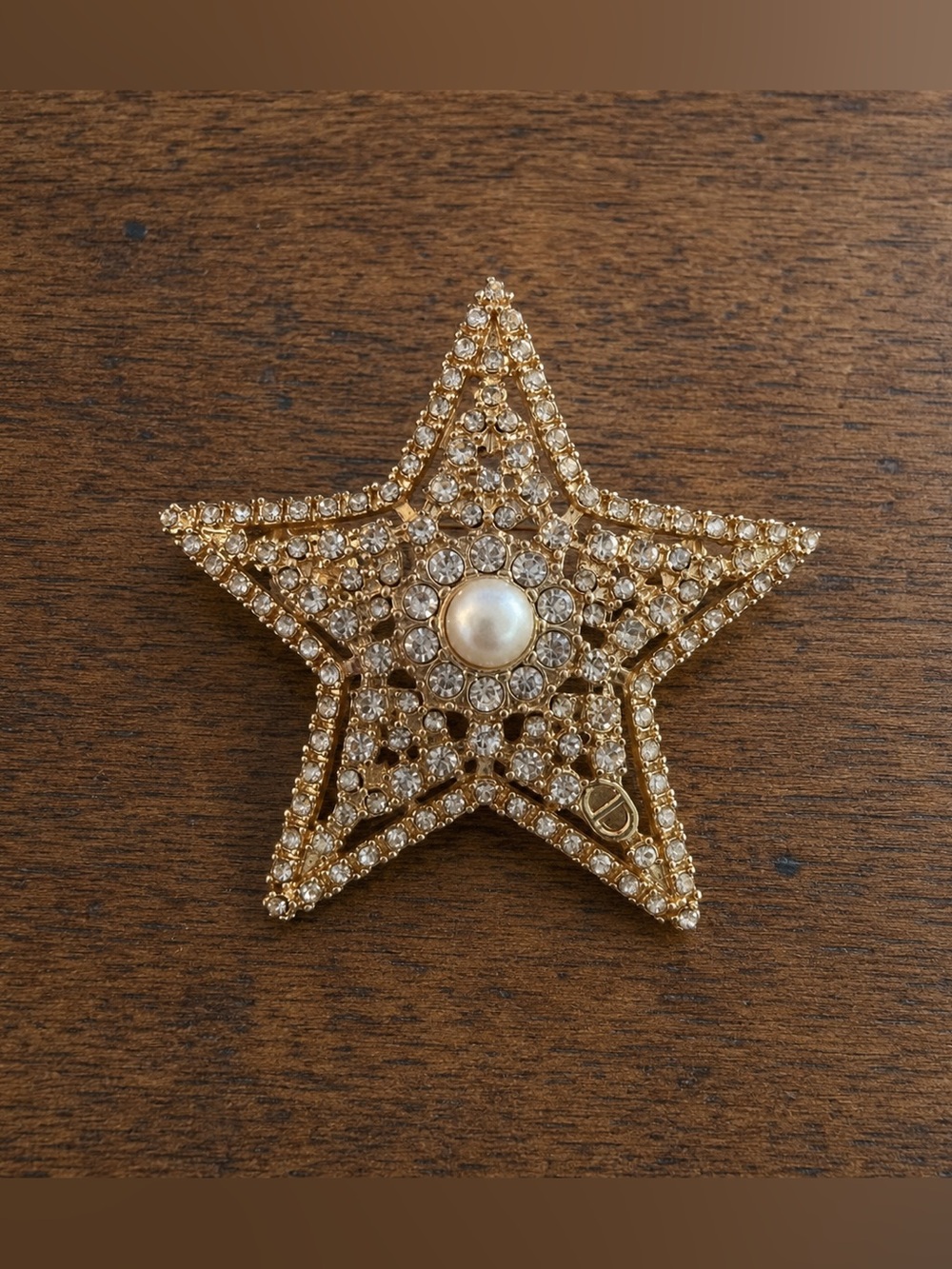 Gold Star Pearl & Crystal Brooch